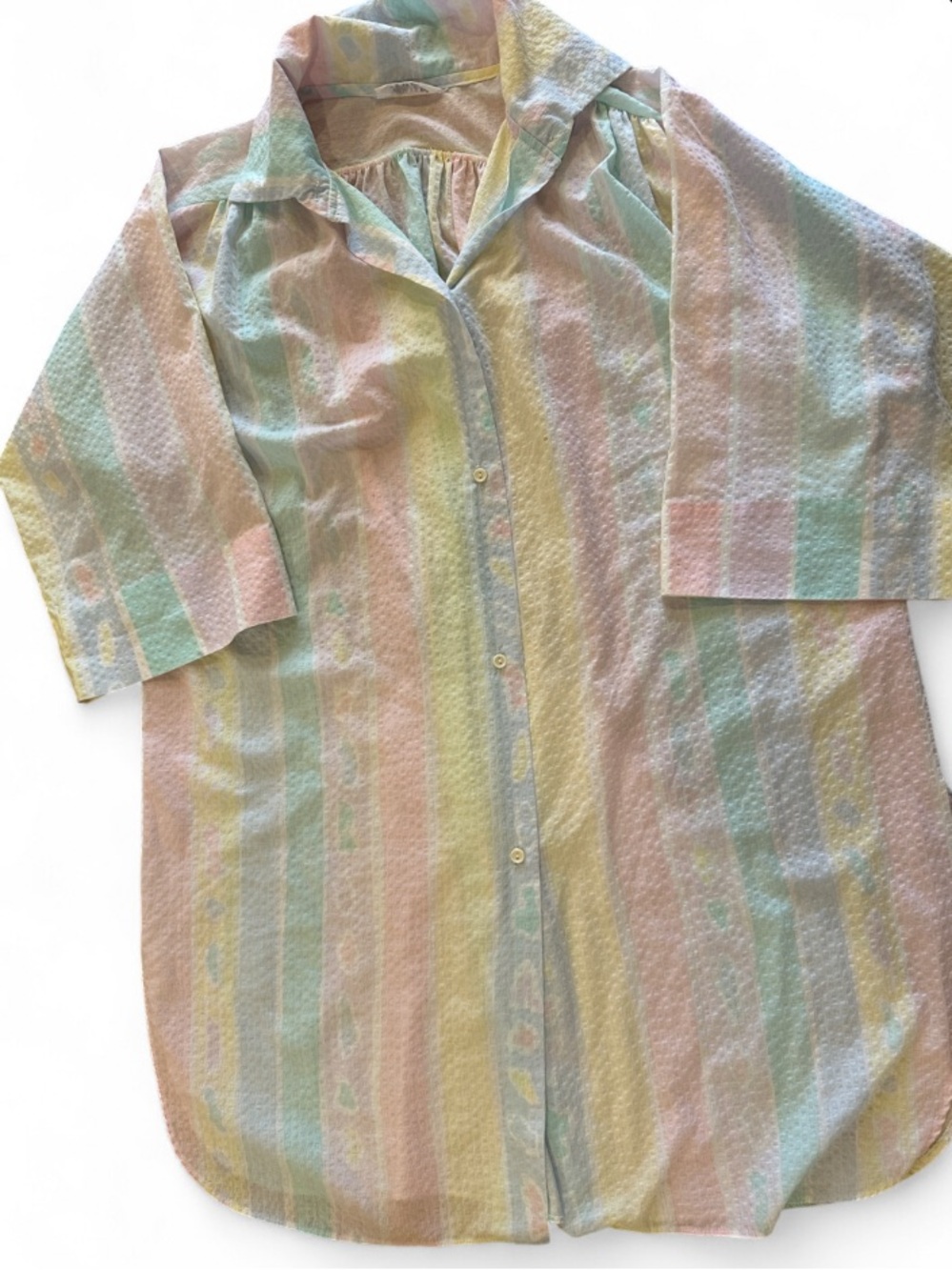 Vintage Komar made in USA pastel seersucker sleep shirt/nightgown 🌸💛